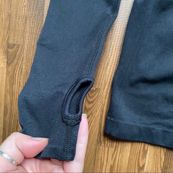 Fabletics- Arta Seamless L/S Top - Picture 3 of 7